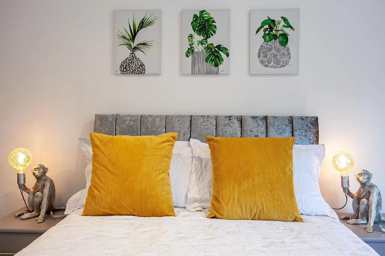 Cosy 2 Bed Apartment - Close To Leeds Centre 0*, Leeds (West Yorkshire)