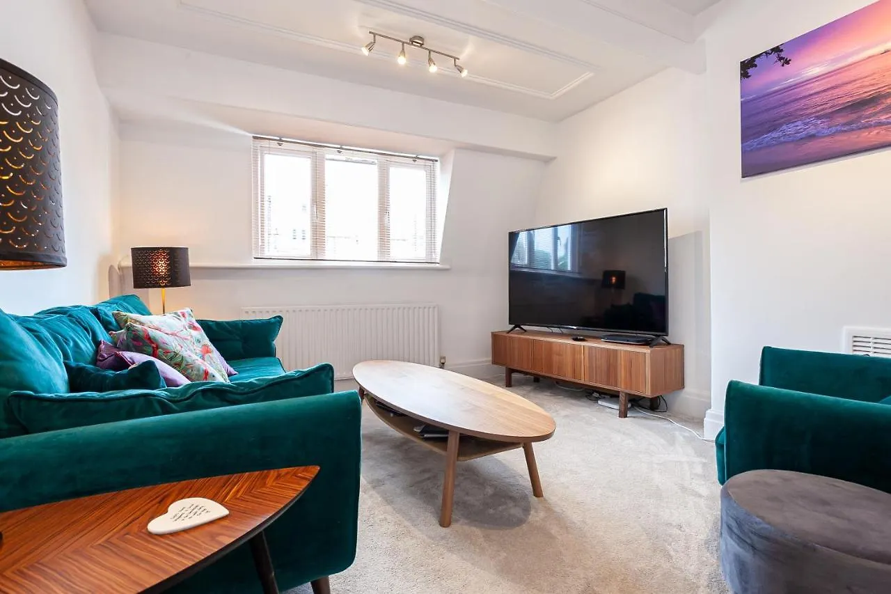 Cosy 2 Bed Apartment - Close To Leeds Centre United Kingdom